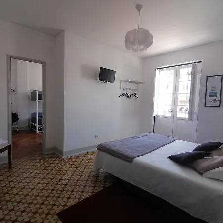 Rossio Hostal *
